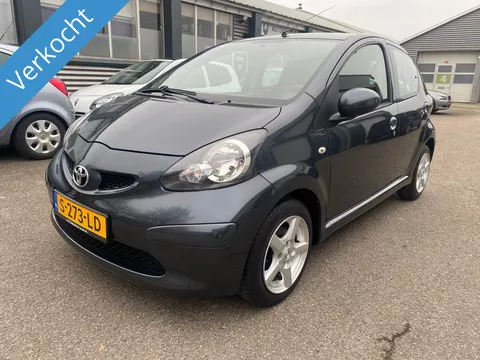 Toyota Aygo 1.0 12v VVT-i Sport verkocht