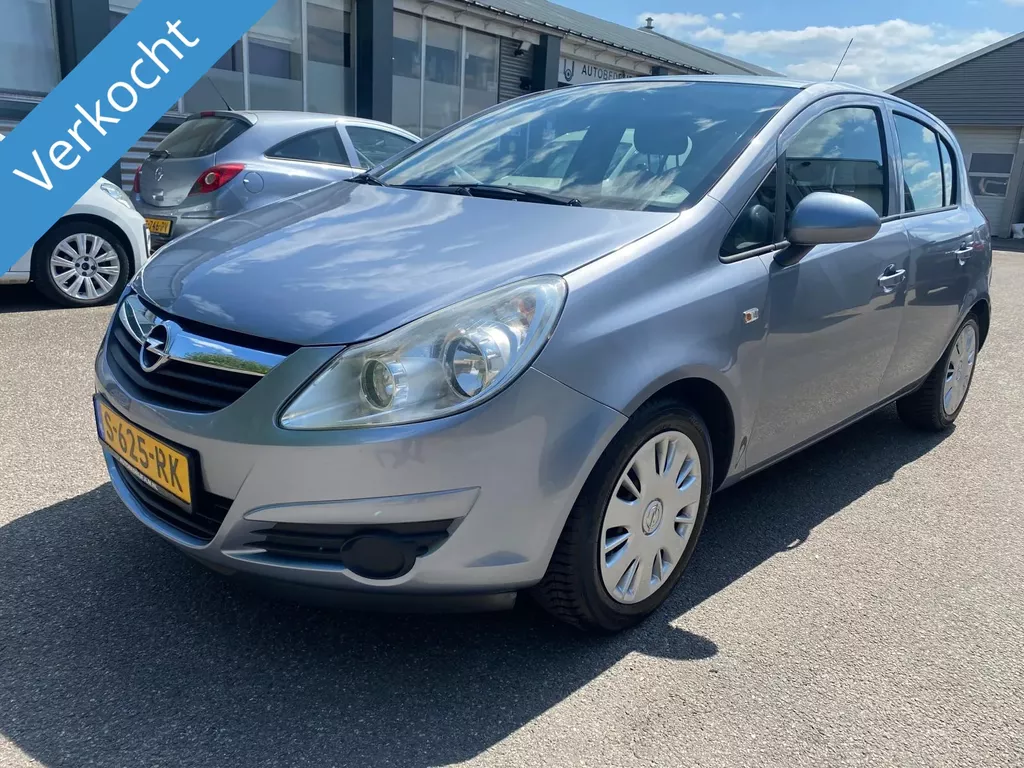 Opel Corsa 1.2-16V Cosmo 2008 verkocht