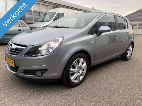 Opel Corsa 1.2-16V '111' Edition verkocht